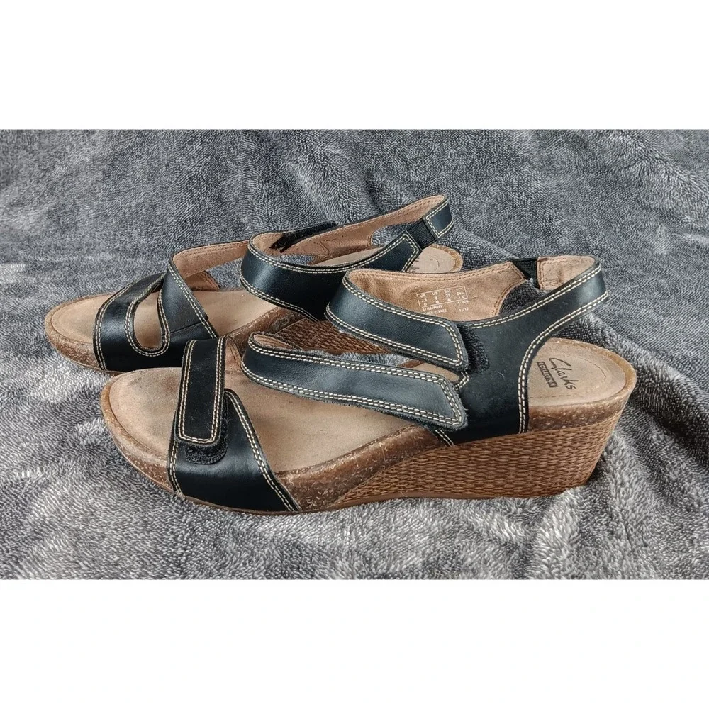 Clarks Collection Women Black‎ Leather Wedge Sandals Comfort Soft Cushion Size 8